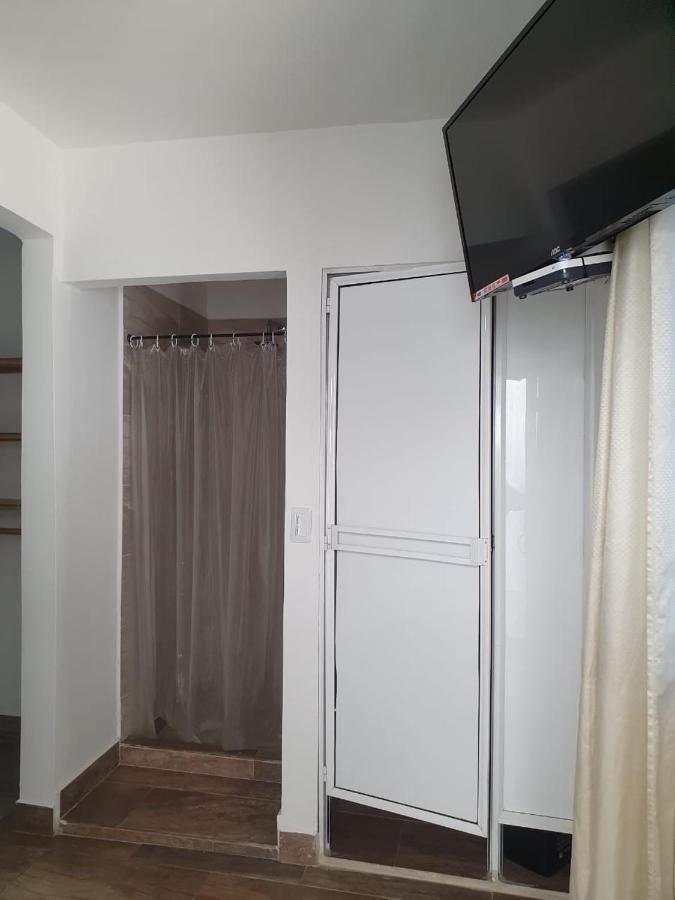 Hotel Prestige Медельин Экстерьер фото