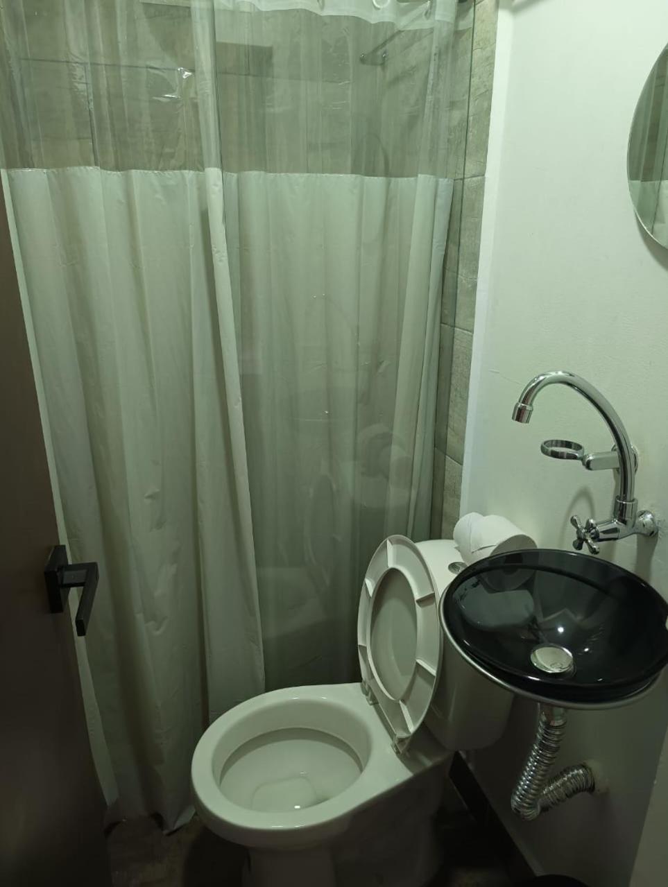Hotel Prestige Медельин Экстерьер фото